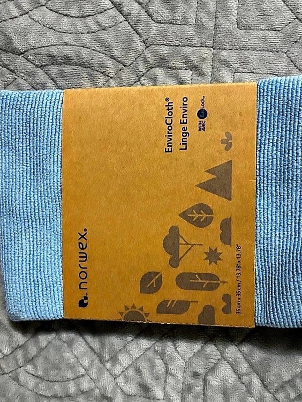 Norwex EnviroCloth will Enviro Blue NWT, price firm, discount given. New